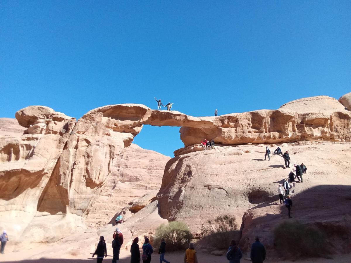 Star Magic Camp Hotel Wadi Rum Exterior foto