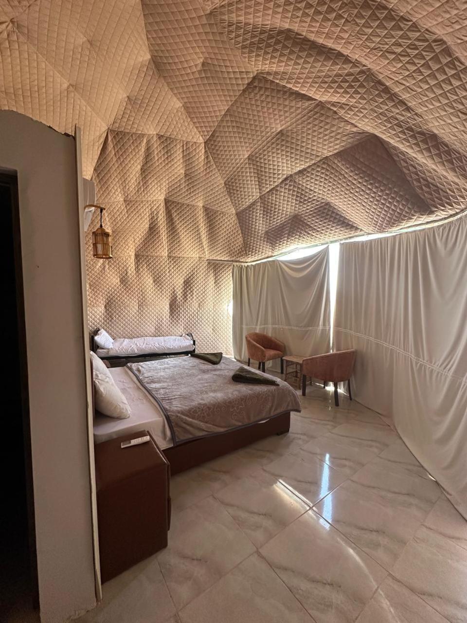 Star Magic Camp Hotel Wadi Rum Exterior foto