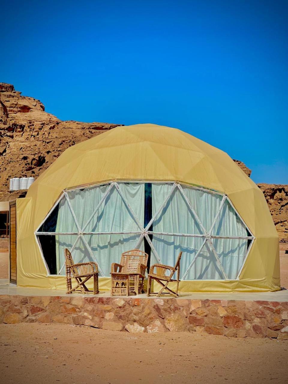 Star Magic Camp Hotel Wadi Rum Exterior foto