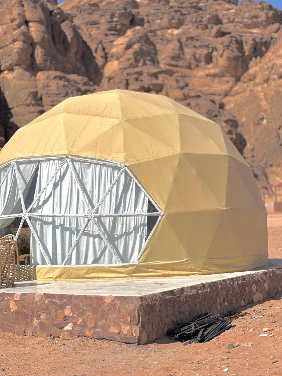 Star Magic Camp Hotel Wadi Rum Exterior foto